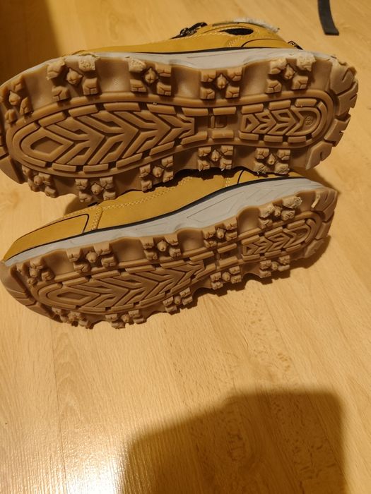 Buty męskie dziecięce Fila rozmiar 39