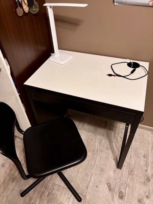 Biurko + krzesło Ikea kompaktowe