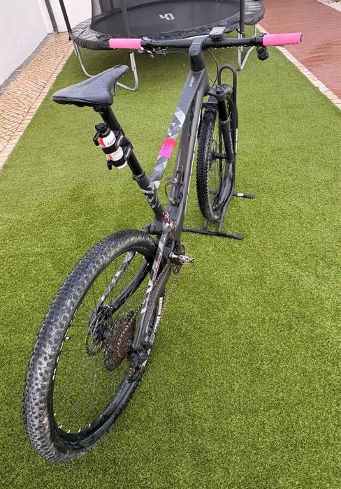 Bicicleta semi nova