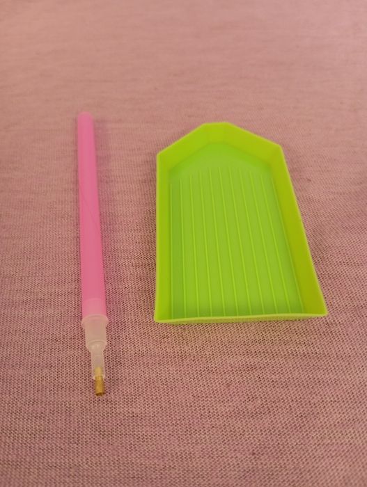 Zestaw do haftu diamentowego – aplikator + tacka