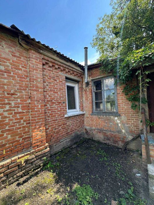 Ціну знижено!!! 2-к квартира в центрі, погріб, 38 м²