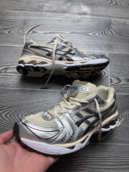 ASICS GEL-KAYANO 14 未使用 asics gel kayano 14 бу - купити чоловіче взуття - Ціна на OLX.ua