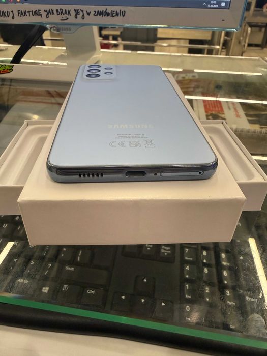 Smartfon Samsung Galaxy A53 5G / 128GB / Niebieski / Używany