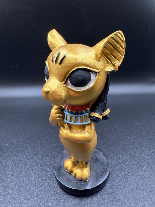 4 estátuas peças Deuses Egito Hórus, Nefertiti Bastet Sobek