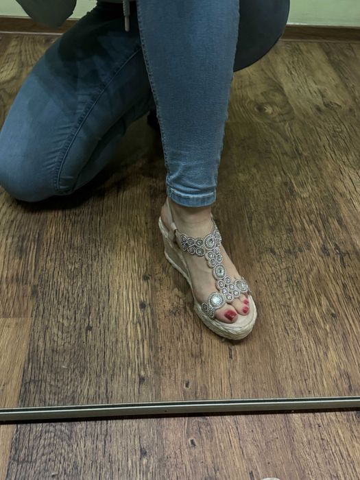 Beżowe buty na koturnie, cyrkonie, 38, nowe, sandały, espadryle, nowe