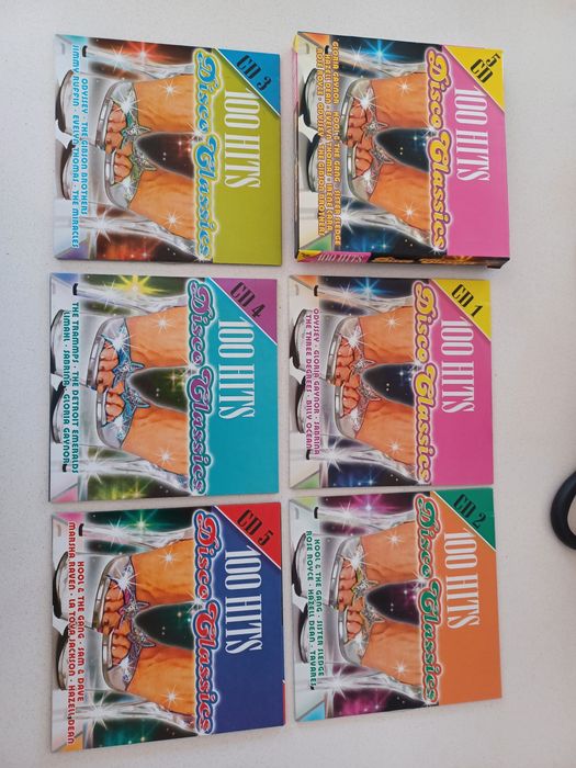 Caixa 5 Cd's com 100 Hits Disco e Funk