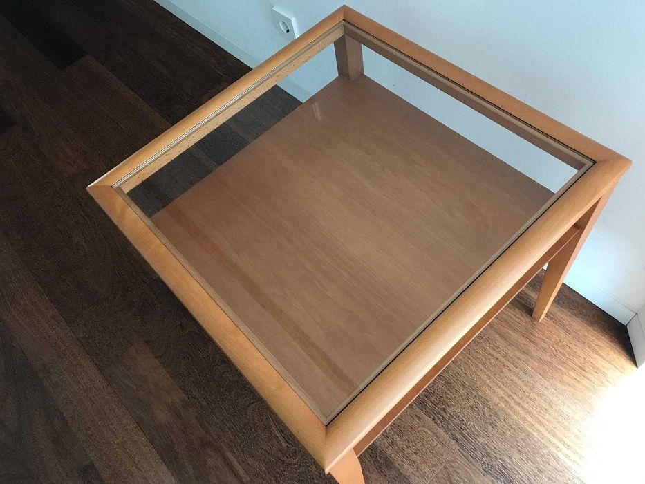 Mesa de apoio / Mesa de sala de estar