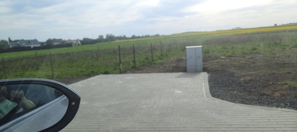 Działka budowlana w Trójcy 10a z projektem i pozwoleniem na budowę.
