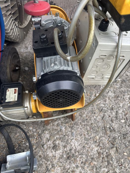 Wyciagarka linowa Dragon winch DWI300/600