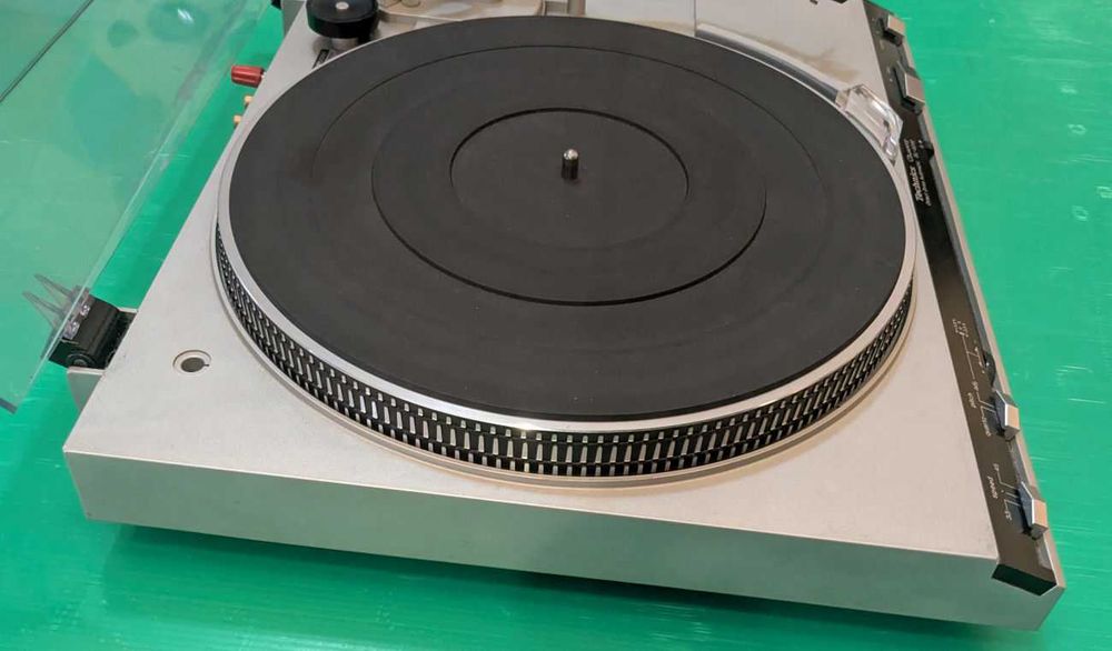 Giradiscos Technics SL-5200