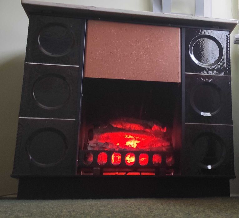 Elektryczny kominek domowy