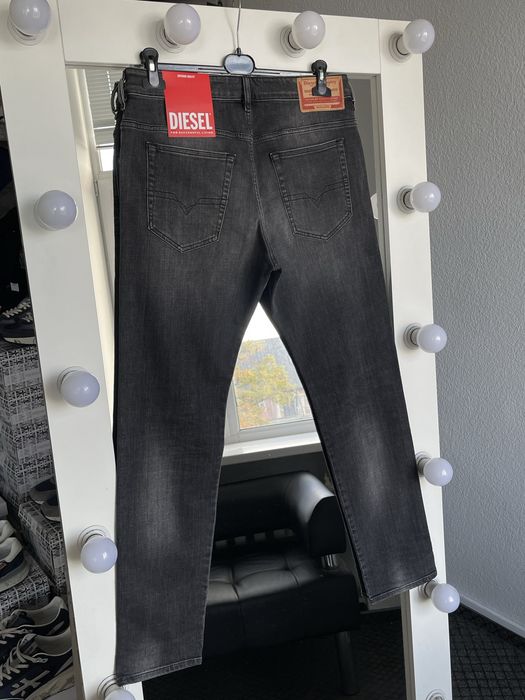 Джинси Diesel tapered fit 33x32