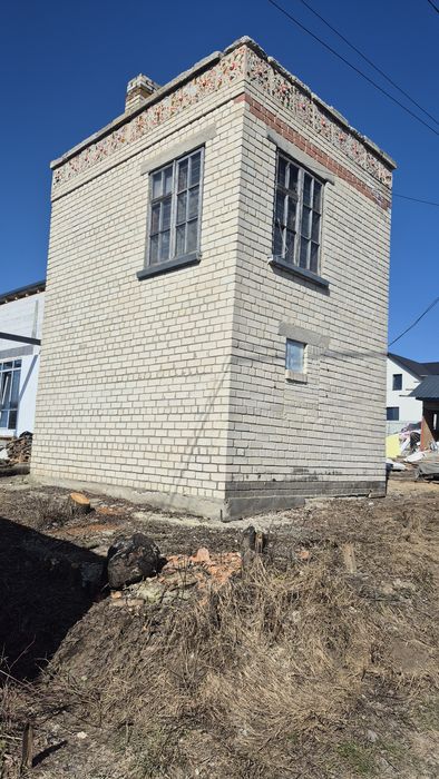 Будинок для демонтажу