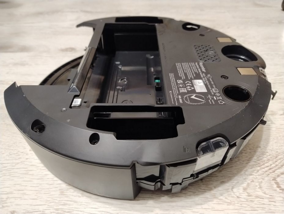 Płyta Główna z obudową i czujnikami Irobot Roomba i3 (Uszkodzona)