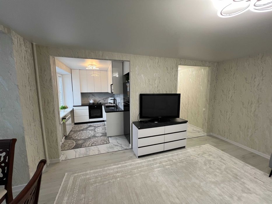 Продається квартира на вулиці Володимира Великого