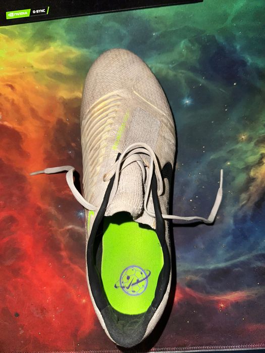 Chuteiras phanton venom