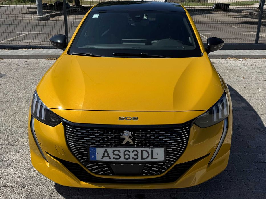 Peugeot 208 GT 2022