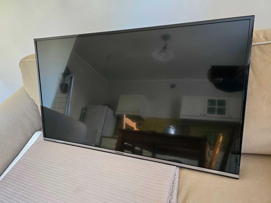 TV LCD 40"  Panasonic TX-40DS500E