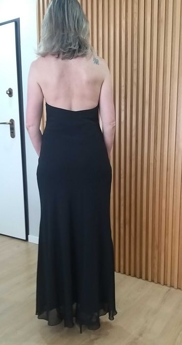 Vestido Preto com Brilho — Sensual, Elegante e de Tirar o Fôlego