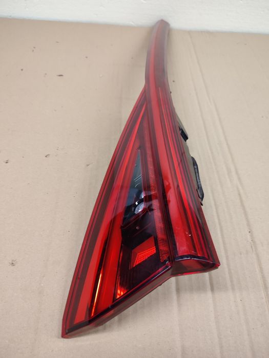 Lampa Led Tył Prawa w Klapę Bagażnika Seat Tarraco 25r Oryginał