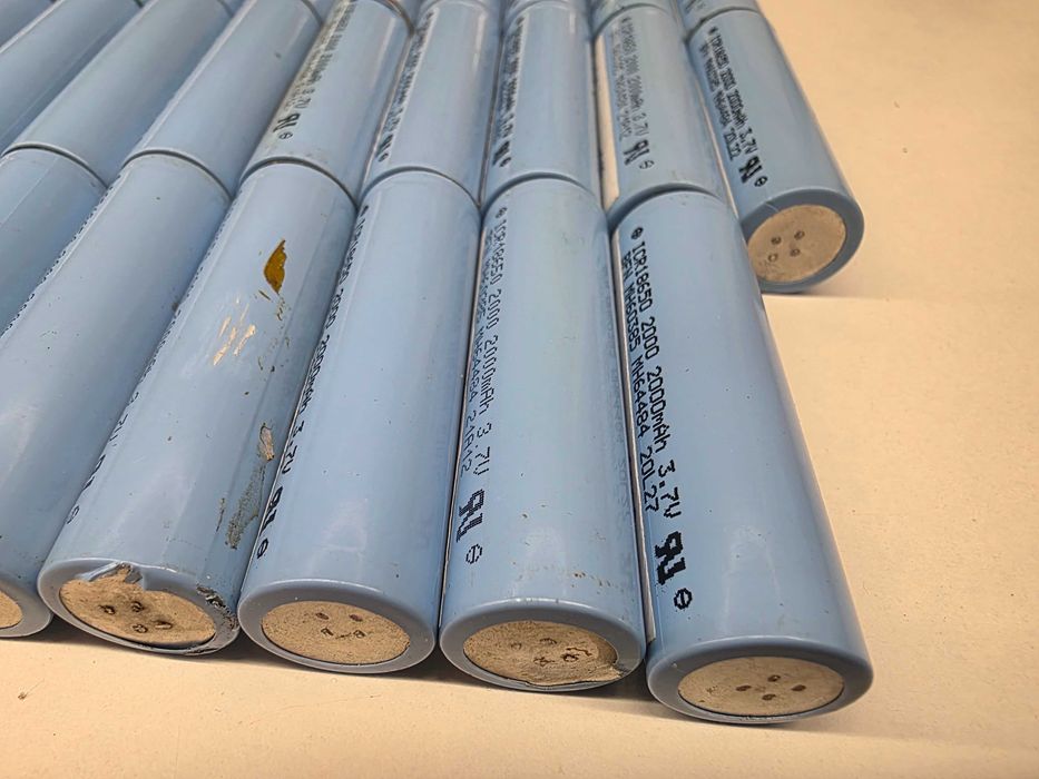 Pakiet 35 szt. testowanych ogniw 18650 CHY 1900 mAh Niebieskie