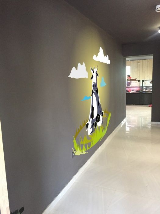 ОРАКАЛ: плівка самоклеюча на вікна, вітрини, двері, стіну. Наклейки