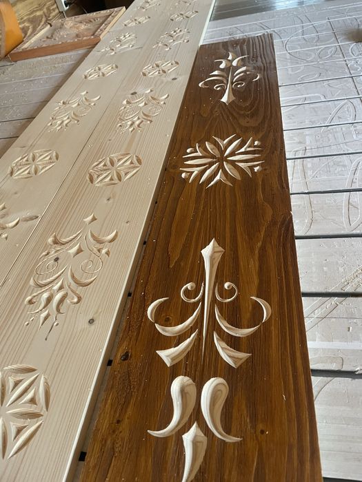 Deski rzeźbione, opaski