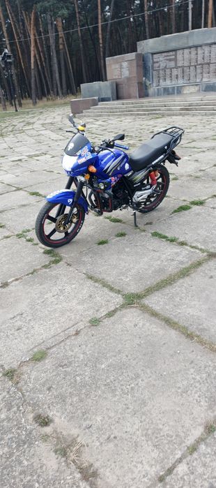 Хто обміняти мотоцикл на машину або на мотоцикл з моєї доплати