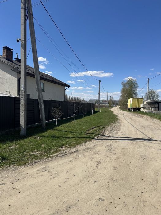 Продам участок 6,5 сот под строительство 16000