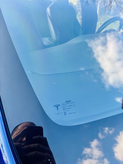Tesla X 2018року