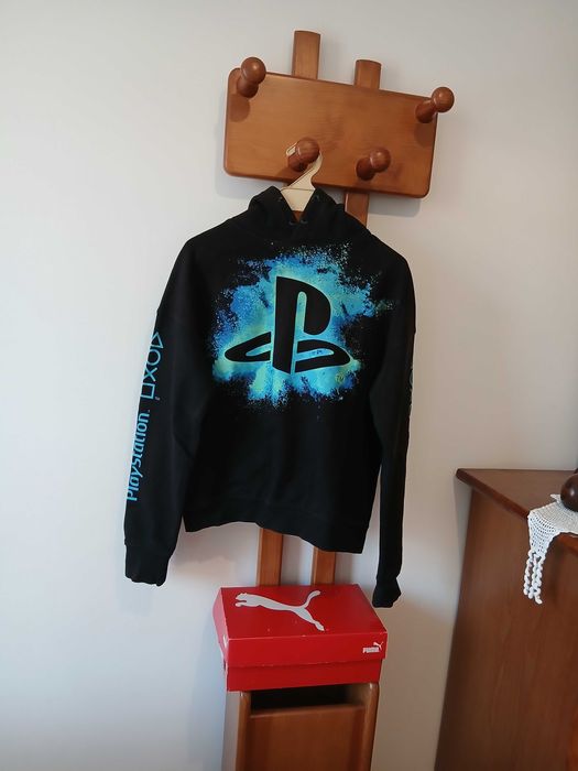 Sweatshirst playstation H&M  +4 t-shirts 12 anos