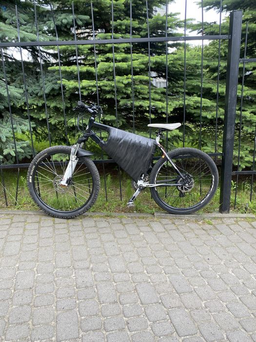 Дешевий Фірмовий Електровелосипед в оренду для курєра 120км запас