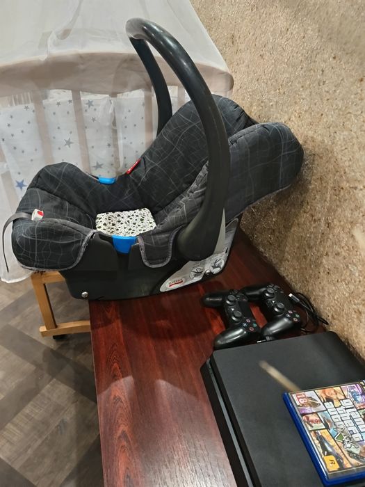 Автокрісло дитяче