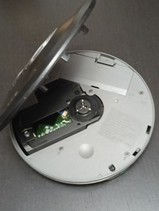 Sony  CD Walkman/ Discman MP 3