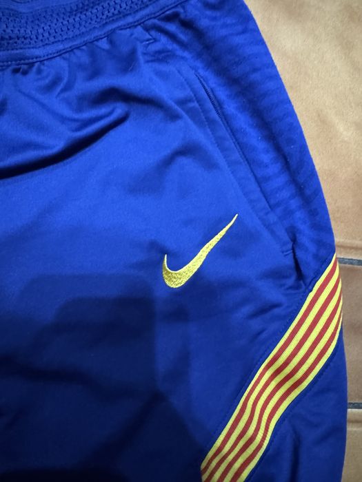 Спортивні штани Nike Barcelona