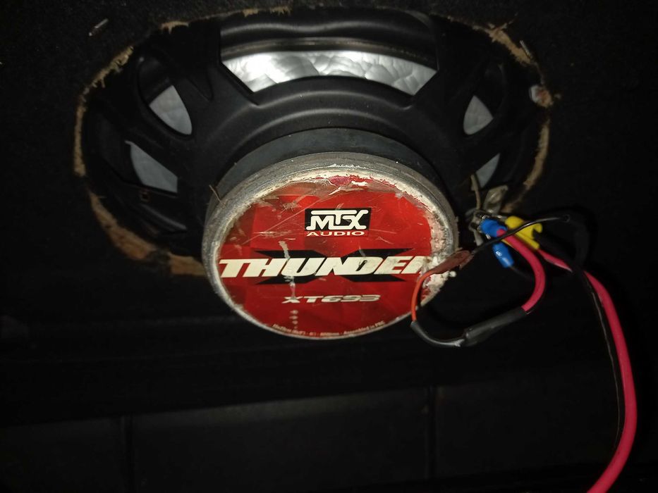 2 Colunas MTX THUNDER XT693 320W
2 Colunas MTX THUNDER XT693 320W