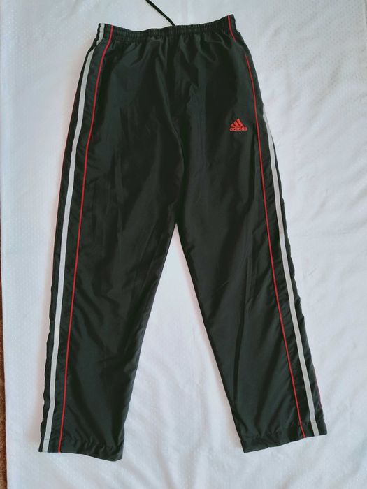 Spodnie dresowe z odblaskami Adidas 164/168