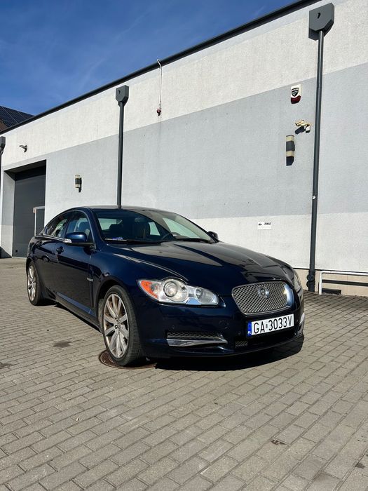 Jaguar XF Jaguar XF 2008 po wymianie silnika (2023)