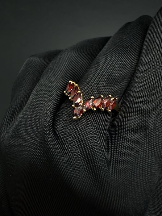 Золота каблучка / Золотое кольцо / 750 проба