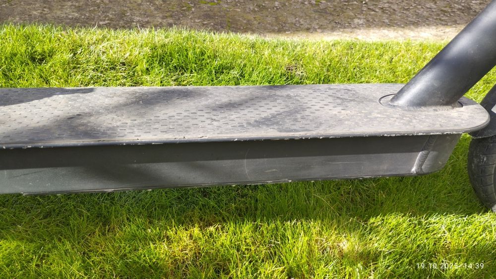 Продам електро самокат crosser e9 premium