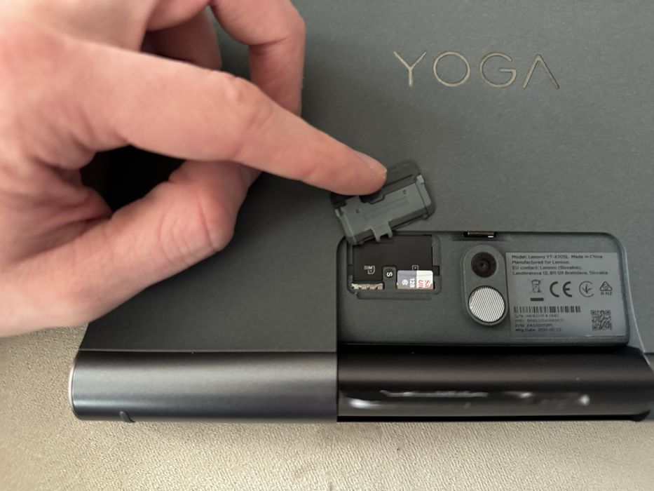 Tablet Lenovo yoga YT-X705L