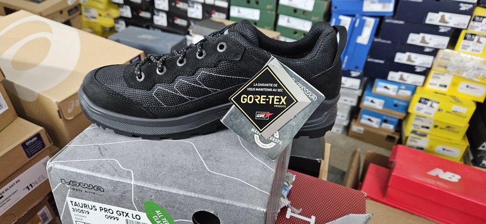 Кроссовки Lowa Taurus Pro GTX.розмір 45