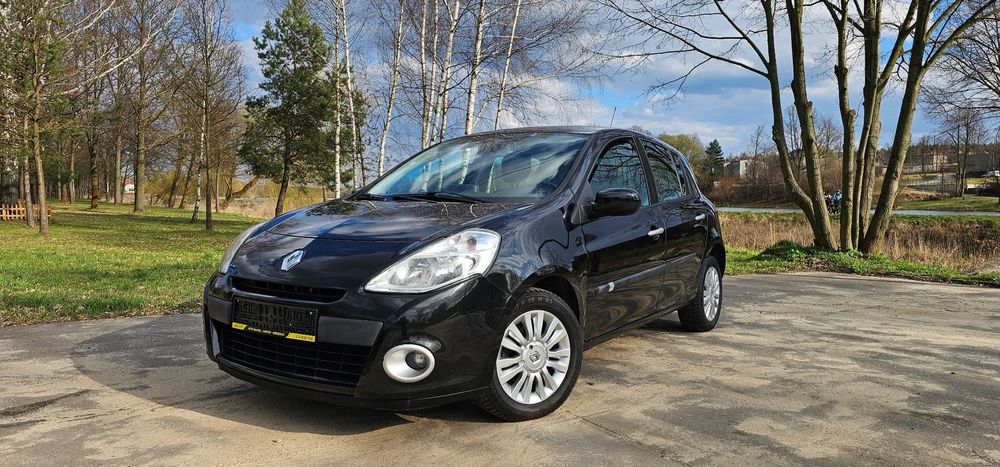 Renault Clio III 1.2 benzyna 75 KM zwinne miejskie auto
