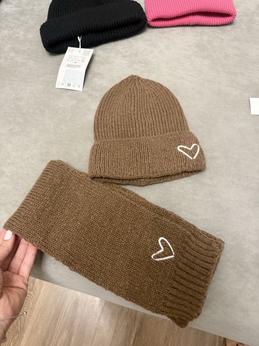 Шапки дитячі zara