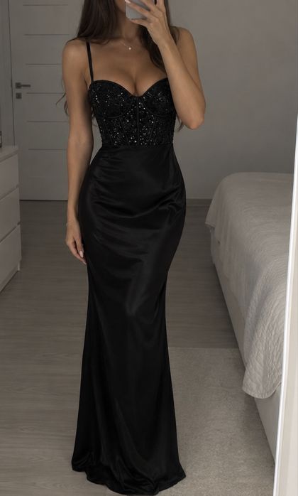 Sukienka długa elegancka