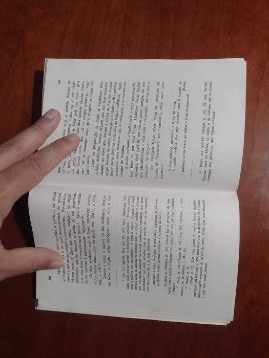 Livros de Letras, Literatura Portuguesa e outras.