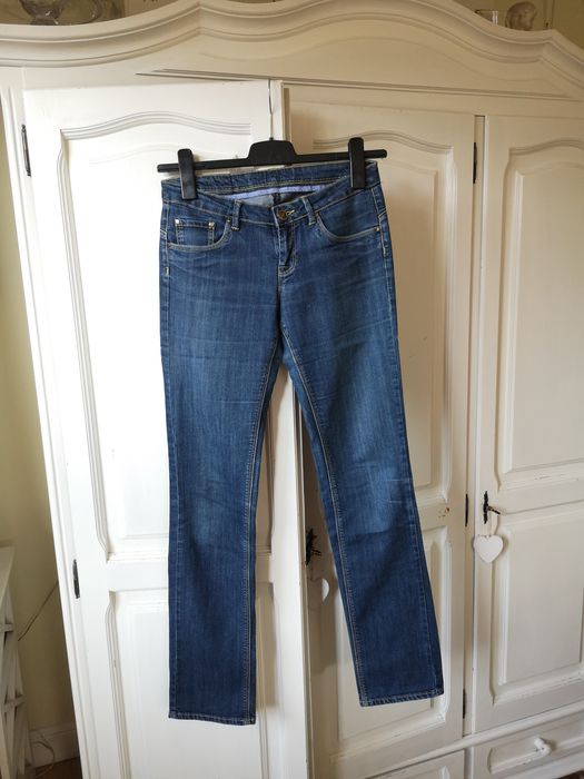 Damskie jeansy: RESERVED - rozm.38