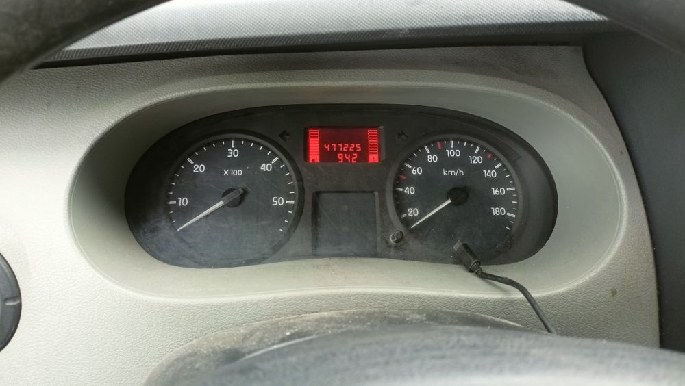 Renault Master 2.5dci 150km Paka 6mb