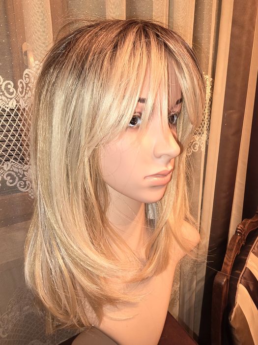 Peruka nowa ciepły blond
