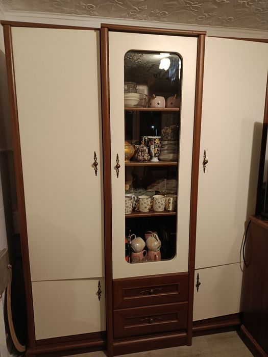 Szafa z barkiem śliczna